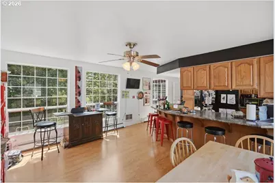 715 E 1st St, Coquille, OR 97423 - Photo 17