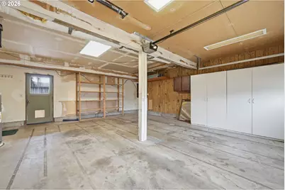 1365 Quaker St, Eugene, OR 97402 - Photo 43