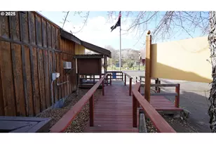 145 E Franklin Ave, Dayville, OR 97825 - Photo 3