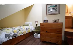 145 E Franklin Ave, Dayville, OR 97825 - Photo 13