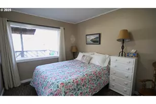 145 E Franklin Ave, Dayville, OR 97825 - Photo 15