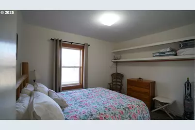 145 E Franklin Ave, Dayville, OR 97825 - Photo 23