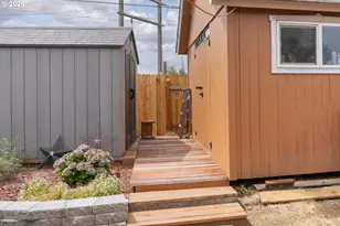 5209 G St, Springfield, OR 97478 - Photo 23