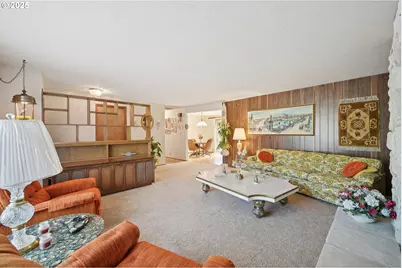 8050 SW 103rd Ave, Beaverton, OR 97008 - Photo 5