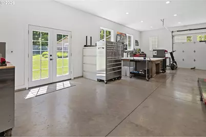 31050 SW Riverwood Dr, West Linn, OR 97068 - Photo 31