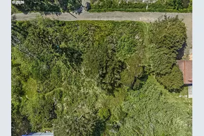 121 NW Texas St, Yachats, OR 97498 - Photo 5