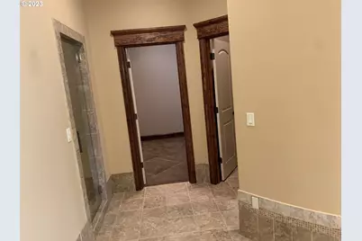 20420 SW Leonardo Ln, Beaverton, OR 97007 - Photo 23