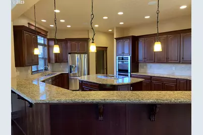 20420 SW Leonardo Ln, Beaverton, OR 97007 - Photo 3