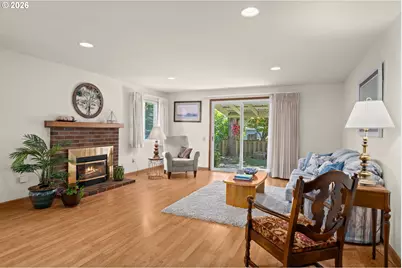 2210 NE 156th Ave, Portland, OR 97230 - Photo 11