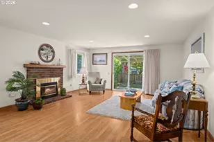 2210 NE 156th Ave, Portland, OR 97230 - Photo 11