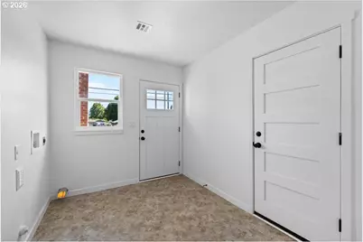 1202 NE A St, Grants Pass, OR 97526 - Photo 13