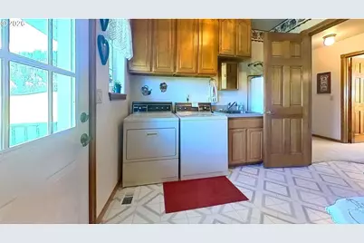 221 Foster Ln, Roseburg, OR 97470 - Photo 29