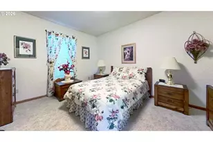 221 Foster Ln, Roseburg, OR 97470 - Photo 25