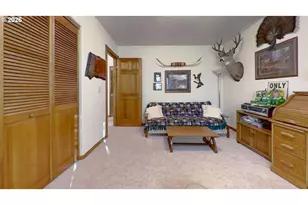221 Foster Ln, Roseburg, OR 97470 - Photo 29