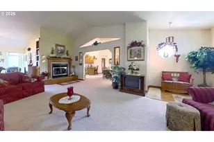 221 Foster Ln, Roseburg, OR 97470 - Photo 11