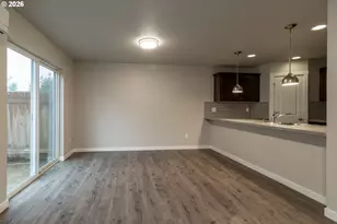 2917 Fruit Valley Rd, Vancouver, WA 98660 - Photo 3