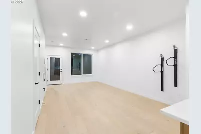 11080 SW 61st Ave, Portland, OR 97219 - Photo 11