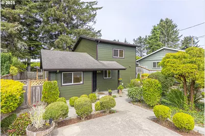 691 SE Jetty Ave, Lincoln City, OR 97367 - Photo 1