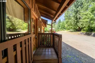 99104 Lone Pine Ln, Myrtle Point, OR 97458 - Photo 21