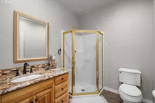 3186 NE 12th Ave, Hillsboro, OR 97124 - Photo 37