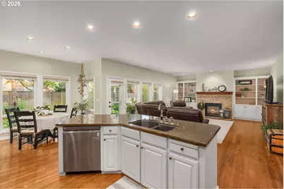 3186 NE 12th Ave, Hillsboro, OR 97124 - Photo 13