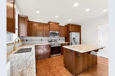 2635 Larkins Ln, Forest Grove, OR 97116 - Photo 13