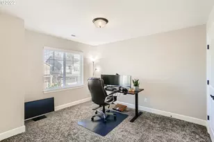 7890 NW Crossvine St, Portland, OR 97229 - Photo 17