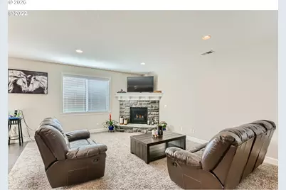 7890 NW Crossvine St, Portland, OR 97229 - Photo 3