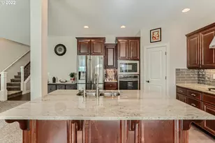 7890 NW Crossvine St, Portland, OR 97229 - Photo 7