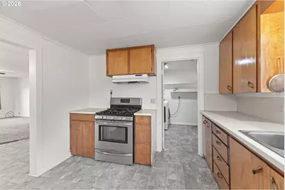 1923 Maple St, Myrtle Point, OR 97458 - Photo 11