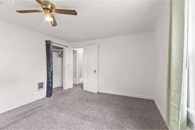 1923 Maple St, Myrtle Point, OR 97458 - Photo 15