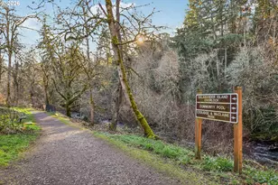 928 Barger St, Silverton, OR 97381 - Photo 43