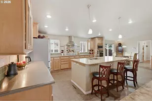 1282 E 3rd St, Lafayette, OR 97127 - Photo 15