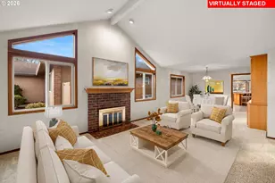 2013 NE 158th Pl, Portland, OR 97230 - Photo 3