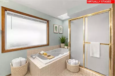 2013 NE 158th Pl, Portland, OR 97230 - Photo 17