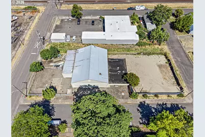 940 Greenwood St, Junction City, OR 97448 - Photo 19