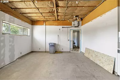 940 Greenwood St, Junction City, OR 97448 - Photo 11