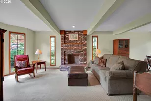 6401 SW Dolph Dr, Portland, OR 97219 - Photo 11