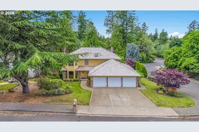 6401 SW Dolph Dr, Portland, OR 97219 - Photo 3