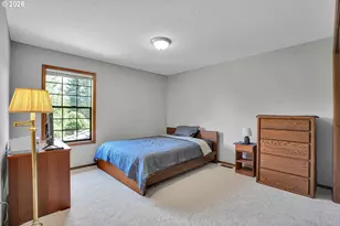 6401 SW Dolph Dr, Portland, OR 97219 - Photo 41
