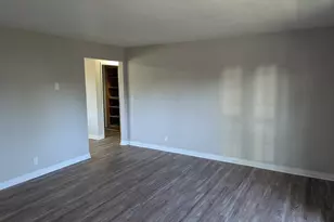 1207 D St, Salem, OR 97301 - Photo 3