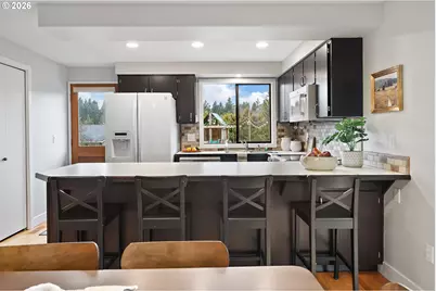 9711 SW Arikara Dr, Tualatin, OR 97062 - Photo 7