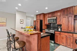 45 Eagle Crest Dr, Lake Oswego, OR 97035 - Photo 9