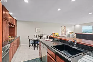 45 Eagle Crest Dr, Lake Oswego, OR 97035 - Photo 13