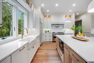 2147 Glenmorrie Ln, Lake Oswego, OR 97034 - Photo 11