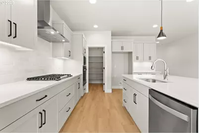 7422 SW Alder St, Wilsonville, OR 97070 - Photo 17