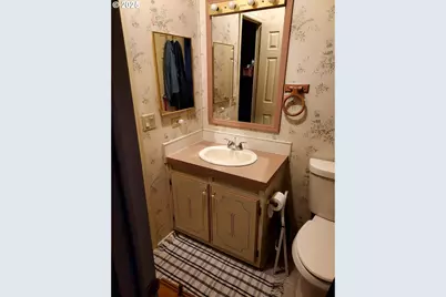 1475 Green Acres Rd #83, Eugene, OR 97408 - Photo 25
