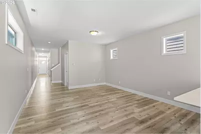 153 E Wayno Way, Newberg, OR 97132 - Photo 5