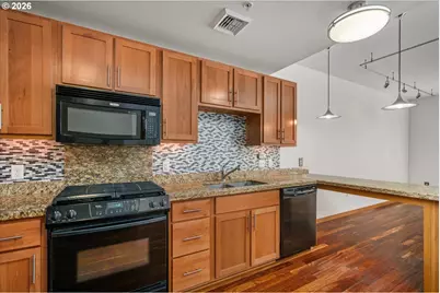 2350 NW Savier St #328, Portland, OR 97210 - Photo 15