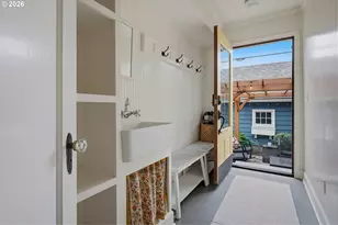 125 W 37th St, Vancouver, WA 98660 - Photo 15